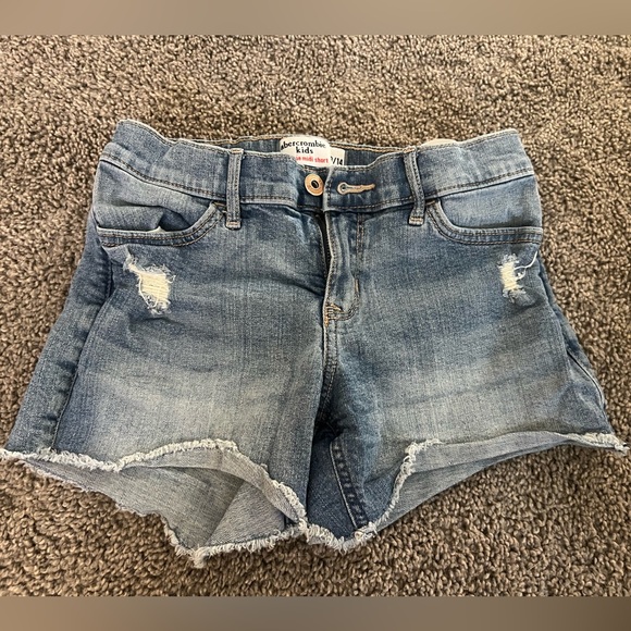 Abercrombie Kids Jean shorts - Picture 1 of 3